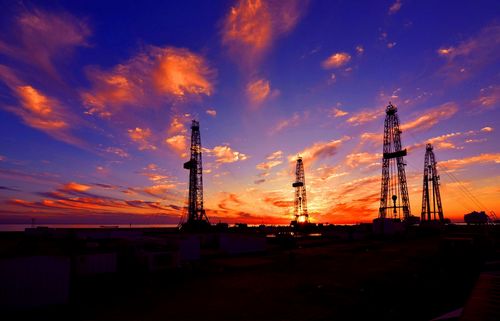 勝利油田風光 開發(fā)與自然交融的壯麗畫卷